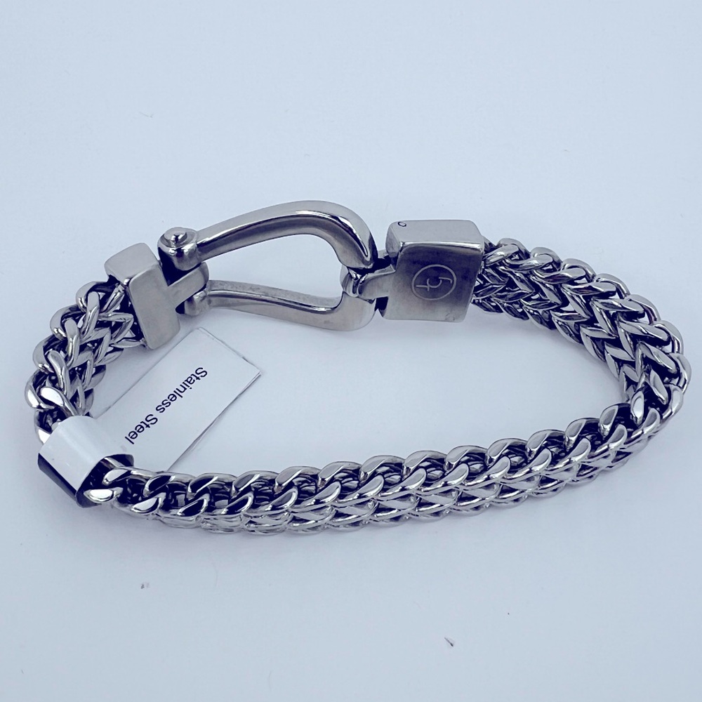 JEAN CLAUDE JEWELRY, DEL ARTE DOUBLE BRACELET, STAINLESS STEEL HORSE SHOE CLASP - Picture 4 of 9